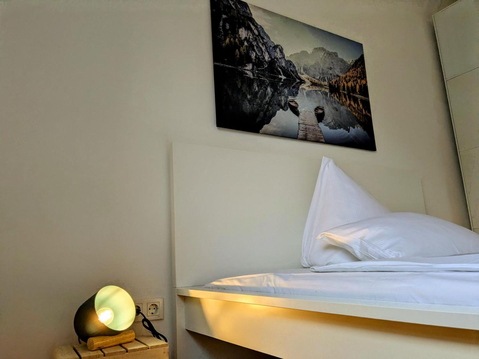 55Qm Messe Wohnung, Trade Fair, 6 Minuten Zur Messe ラインシュテッテン エクステリア 写真